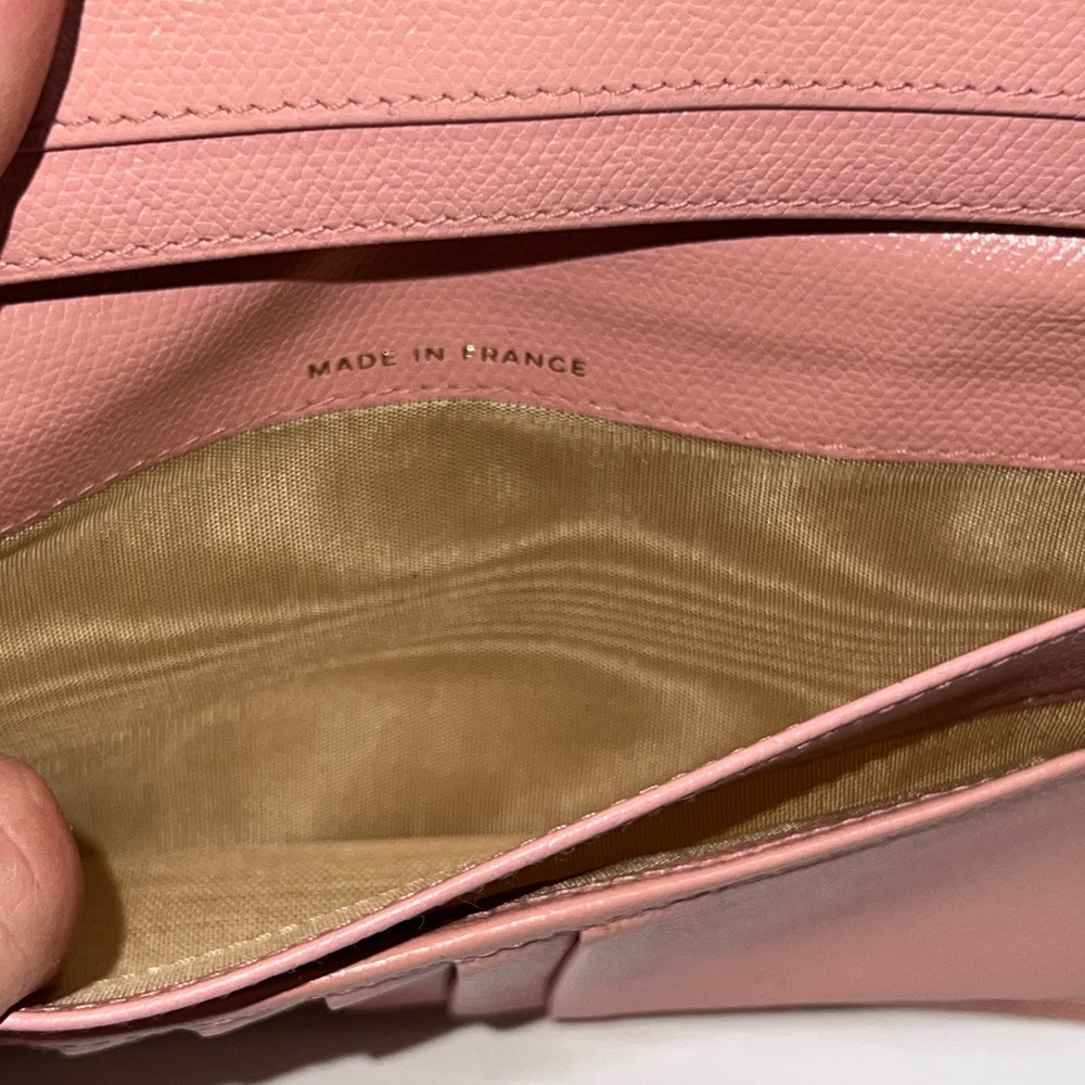 Chanel Leather Flap Wallet - Full Inclusion - Picture 8 of 13